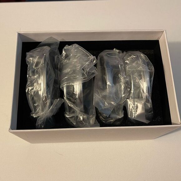 Black Flag Wheel Center Caps 75mm 2.9” set of 4 NWT - Picture 8 of 9